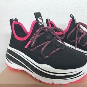 ugg lace runner sneaker